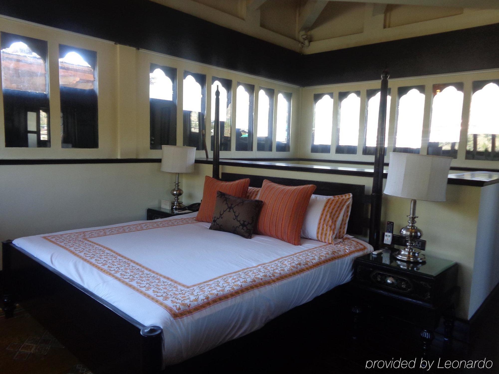 Hotel Pemako Thimphu Esterno foto