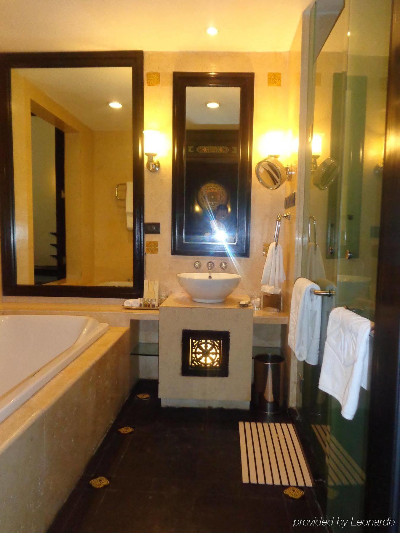 Hotel Pemako Thimphu Esterno foto